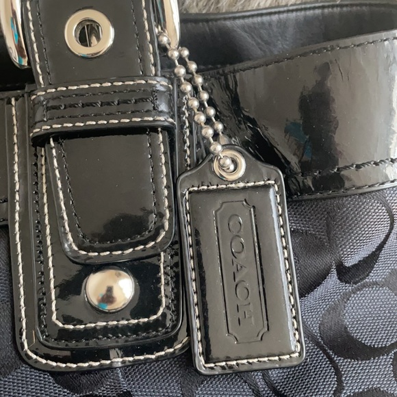 Coach Black signature satchel - Picture 2 of 11